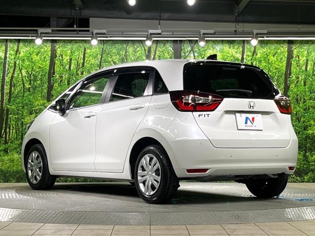 フィット ホーム バックカメラ 衝突被害軽減システム レーダークルーズ 禁煙車 ハーフレザーシート コーナーセンサー スマートキー LEDヘッド ETC オートハイビーム 車線逸脱警報 オートライト オートエアコン(52枚目)