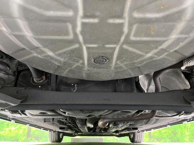 ノート ｅ－パワー　Ｘ　純正ナビ　アラウンドビューモニター　エマージェンシーブレーキ　ドライブレコーダー　ＥＴＣ　Ｂｌｕｅｔｏｏｔｈ接続　インテリジェントキー　純正１５インチアルミホイール　電動格納ミラー（19枚目）