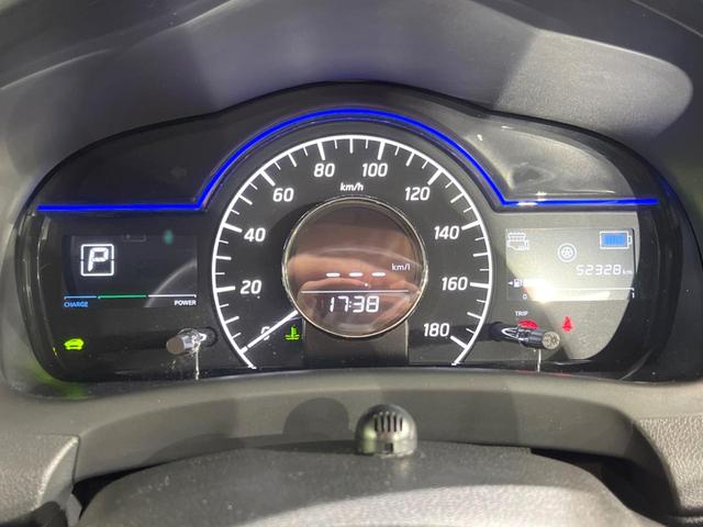 ノート ｅ－パワー　Ｘ　純正ナビ　アラウンドビューモニター　エマージェンシーブレーキ　ドライブレコーダー　ＥＴＣ　Ｂｌｕｅｔｏｏｔｈ接続　インテリジェントキー　純正１５インチアルミホイール　電動格納ミラー（25枚目）