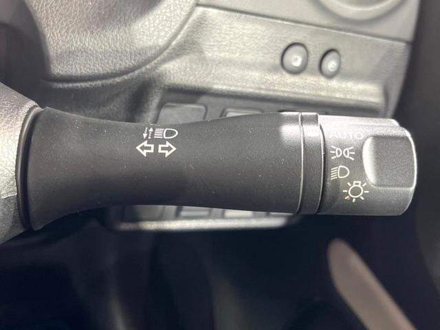 ノート ｅ－パワー　Ｘ　純正ナビ　アラウンドビューモニター　エマージェンシーブレーキ　ドライブレコーダー　ＥＴＣ　Ｂｌｕｅｔｏｏｔｈ接続　インテリジェントキー　純正１５インチアルミホイール　電動格納ミラー（31枚目）