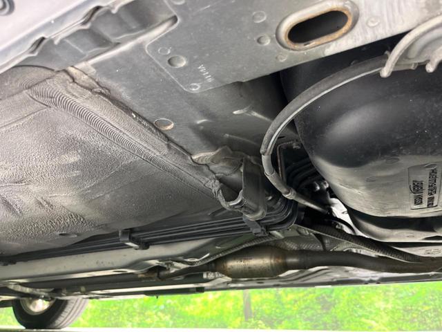 ノート ｅ－パワー　Ｘ　純正ナビ　アラウンドビューモニター　エマージェンシーブレーキ　ドライブレコーダー　ＥＴＣ　Ｂｌｕｅｔｏｏｔｈ接続　インテリジェントキー　純正１５インチアルミホイール　電動格納ミラー（41枚目）