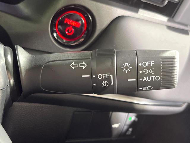 ヴェゼル e:HEV Z 全周囲カメラ 衝突被害軽減システム 電動リアゲート ハーフレザーシート コーナーセンサー スマートキー LEDヘッド 純正18インチアルミ オートハイビーム 車線逸脱警報 オートライト(29枚目)