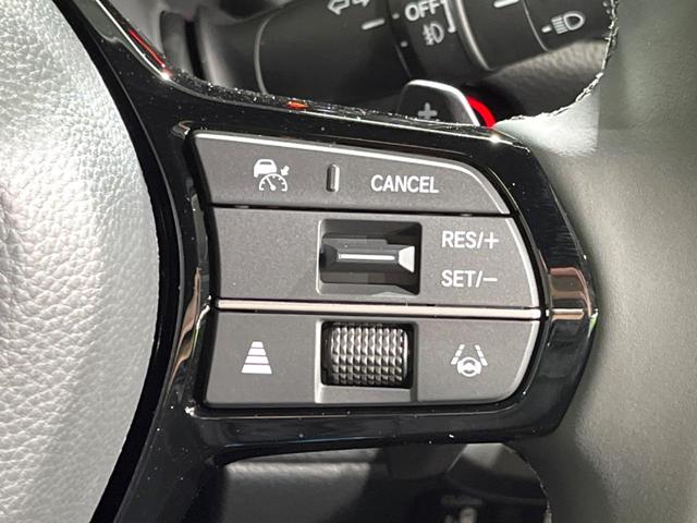 ステップワゴン e:HEVスパーダ 両側電動ドア バックカメラ 衝突被害軽減システム レーダークルーズ 電動リアゲート ハーフレザーシート コーナーセンサー スマートキー LEDヘッド 純正16インチアルミ オートハイビーム(5枚目)