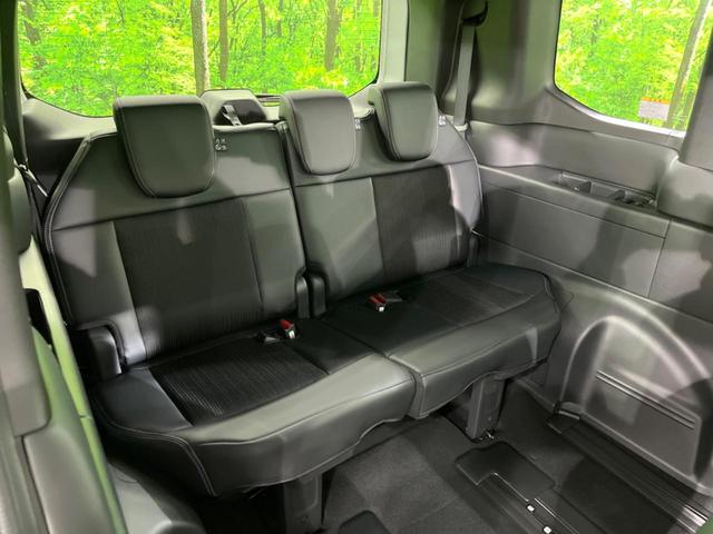 ステップワゴン e:HEVスパーダ 両側電動ドア バックカメラ 衝突被害軽減システム レーダークルーズ 電動リアゲート ハーフレザーシート コーナーセンサー スマートキー LEDヘッド 純正16インチアルミ オートハイビーム(10枚目)