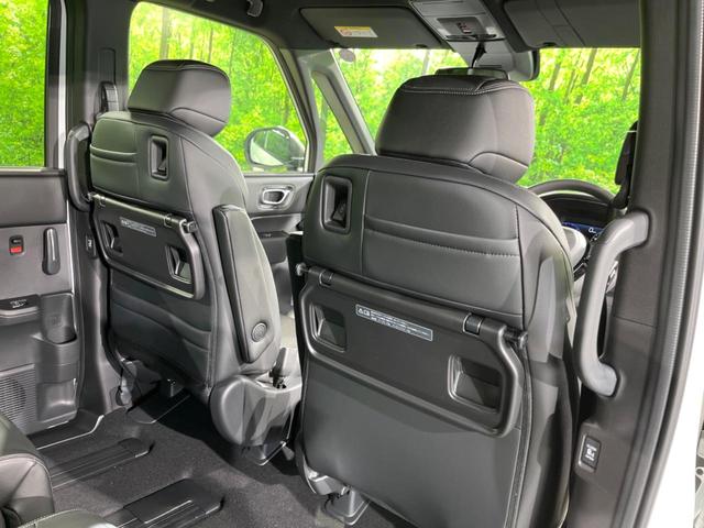 ステップワゴン e:HEVスパーダ 両側電動ドア バックカメラ 衝突被害軽減システム レーダークルーズ 電動リアゲート ハーフレザーシート コーナーセンサー スマートキー LEDヘッド 純正16インチアルミ オートハイビーム(24枚目)