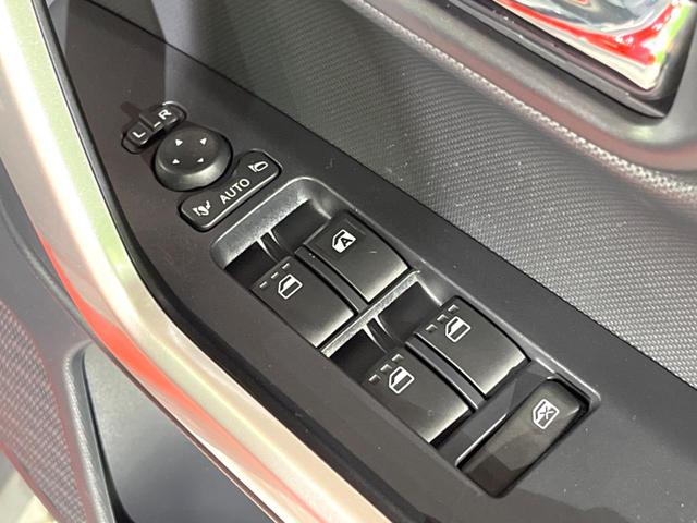 ロッキー プレミアム　純正９型ナビ　バックカメラ　衝突被害軽減システム　レーダークルーズ　禁煙車　ドラレコ　コーナーセンサー　スマートキー　ＬＥＤヘッド　ＥＴＣ　純正１７インチアルミ　オートハイビーム　車線逸脱警報（24枚目）