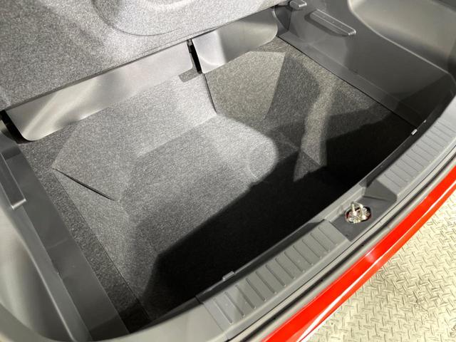 ロッキー プレミアム　純正９型ナビ　バックカメラ　衝突被害軽減システム　レーダークルーズ　禁煙車　ドラレコ　コーナーセンサー　スマートキー　ＬＥＤヘッド　ＥＴＣ　純正１７インチアルミ　オートハイビーム　車線逸脱警報（40枚目）