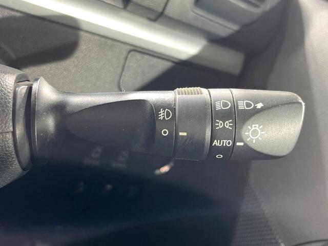 タント カスタムＲＳ　トップエディションＳＡＩＩ　ナビ　両側電動ドア　バックカメラ　スマートアシスト　禁煙車　ハーフレザーシート　スマートキー　ＬＥＤヘッド　ＥＴＣ　純正１５インチアルミ　オートライト　オートエアコン　Ｂｌｕｅｔｏｏｔｈ　ＣＤ（25枚目）