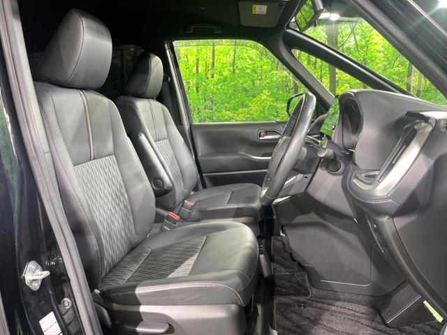 ノア Ｓ－Ｚ　両側電動ドア　全周囲カメラ　禁煙車　電動リアゲート　ハーフレザーシート　コーナーセンサー　スマートキー　ＬＥＤヘッド　ビルトインＥＴＣ　純正１７インチアルミ　オートハイビーム　車線逸脱警報（9枚目）