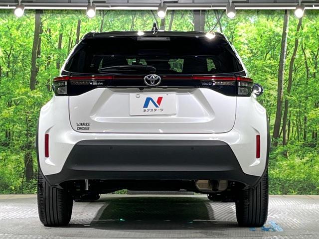 ヤリスクロス Ｚ　パノラミックビューモニター　純正８インチナビ　トヨタセーフティセンス　ドライブレコーダー　ＥＴＣ　ブラインドスポットモニター　シートヒーター　パワーシート　スマートキー（15枚目）