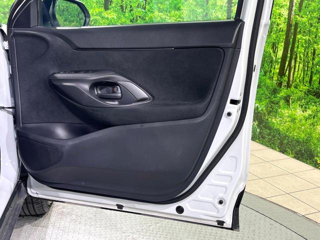 ヤリスクロス Ｚ　パノラミックビューモニター　純正８インチナビ　トヨタセーフティセンス　ドライブレコーダー　ＥＴＣ　ブラインドスポットモニター　シートヒーター　パワーシート　スマートキー（51枚目）