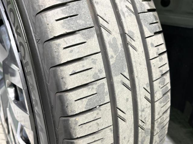 プリウス X バックカメラ 衝突被害軽減システム 禁煙車 ドラレコ コーナーセンサー スマートキー LEDヘッド ETC2.0 オートハイビーム 車線逸脱警報 オートライト オートエアコン Bluetooth(50枚目)