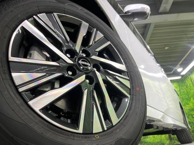 セレナ ｅ－パワー　ハイウェイスターＶ　登録済未使用車　両側電動ドア　全周囲カメラ　衝突被害軽減システム　レーダークルーズ　ハーフレザーシート　ドラレコ　コーナーセンサー　スマートキー　ＬＥＤヘッド　ビルトインＥＴＣ　純正１６インチアルミ（14枚目）