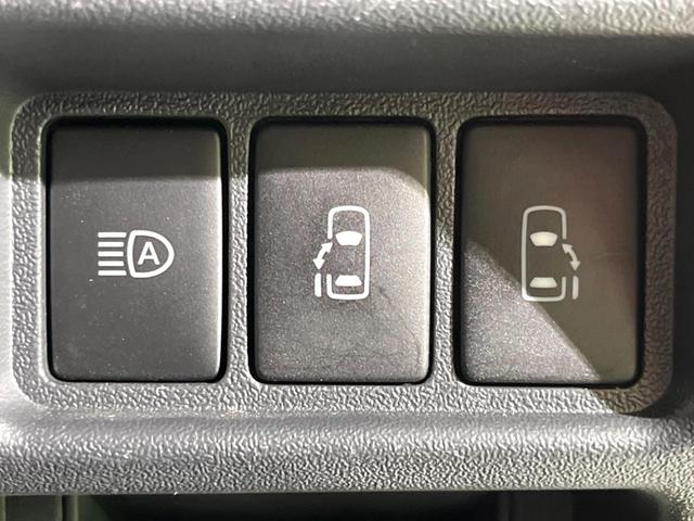 ハイエースバン スーパーＧＬ　ダークプライムＩＩ　ターボ　ＢＩＧ－Ｘ１１インチナビ　バックカメラ　トヨタセーフティセンス　両側パワースライドドア　デジタルインナーミラー　Ｂｌｕｅｔｏｏｔｈ接続　ＬＥＤヘッドライト　オートハイビーム（6枚目）