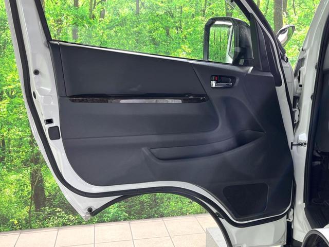 ハイエースバン スーパーＧＬ　ダークプライムＩＩ　ターボ　ＢＩＧ－Ｘ１１インチナビ　バックカメラ　トヨタセーフティセンス　両側パワースライドドア　デジタルインナーミラー　Ｂｌｕｅｔｏｏｔｈ接続　ＬＥＤヘッドライト　オートハイビーム（44枚目）