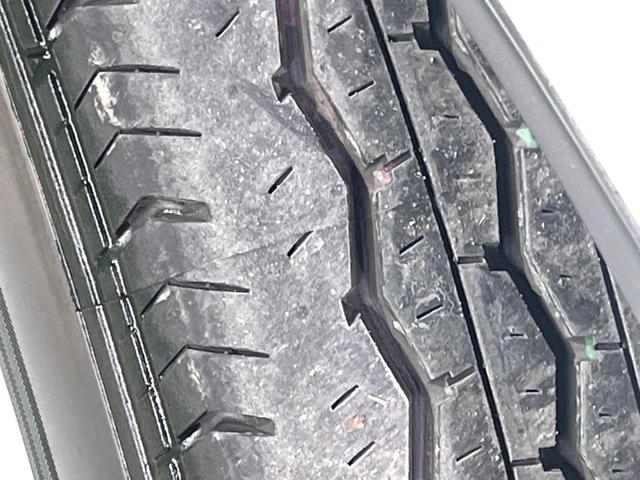 ハイエースバン スーパーＧＬ　ダークプライムＩＩ　ターボ　ＢＩＧ－Ｘ１１インチナビ　バックカメラ　トヨタセーフティセンス　両側パワースライドドア　デジタルインナーミラー　Ｂｌｕｅｔｏｏｔｈ接続　ＬＥＤヘッドライト　オートハイビーム（50枚目）