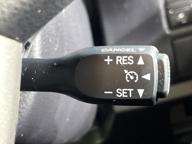 ヴォクシー ＺＳ　８インチナビ　電動スライドドア　後席モニター　バックカメラ　セーフティセンス　ドラレコ　コーナーセンサー　スマートキー　ＬＥＤヘッド　クルコン　純正１６インチアルミ　オートハイビーム　車線逸脱警報（28枚目）