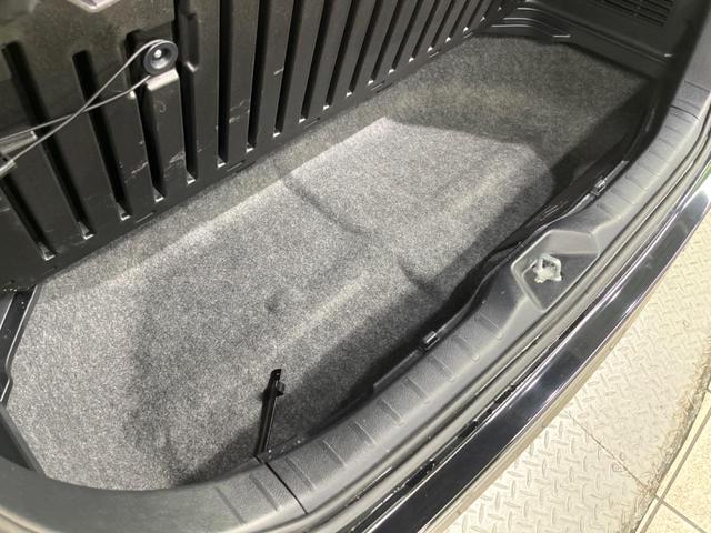 ヴォクシー ＺＳ　８インチナビ　電動スライドドア　後席モニター　バックカメラ　セーフティセンス　ドラレコ　コーナーセンサー　スマートキー　ＬＥＤヘッド　クルコン　純正１６インチアルミ　オートハイビーム　車線逸脱警報（46枚目）