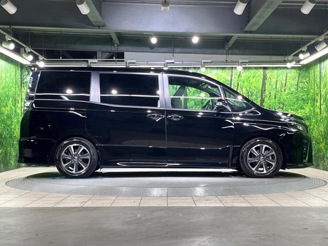 ヴォクシー ＺＳ　８インチナビ　電動スライドドア　後席モニター　バックカメラ　セーフティセンス　ドラレコ　コーナーセンサー　スマートキー　ＬＥＤヘッド　クルコン　純正１６インチアルミ　オートハイビーム　車線逸脱警報（58枚目）