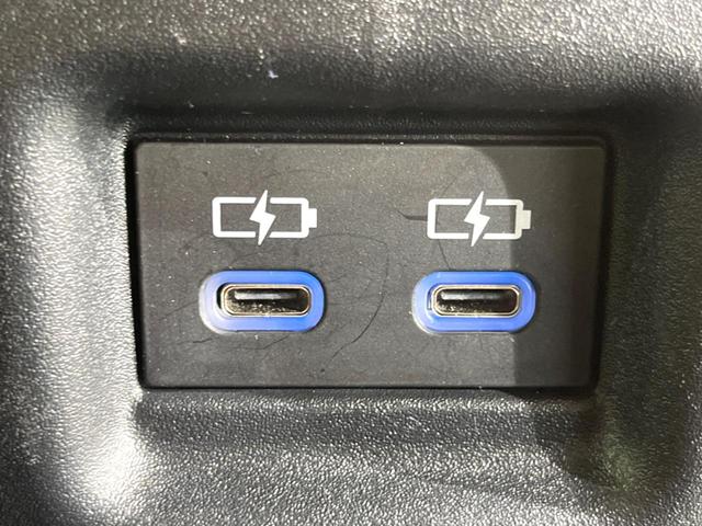 シエンタ ハイブリッドＧ　両側電動ドア　後席モニター　全周囲カメラ　衝突被害軽減システム　レーダークルーズ　禁煙車　ドラレコ　コーナーセンサー　スマートキー　ＬＥＤヘッド　ビルトインＥＴＣ　オートハイビーム　車線逸脱警報（23枚目）