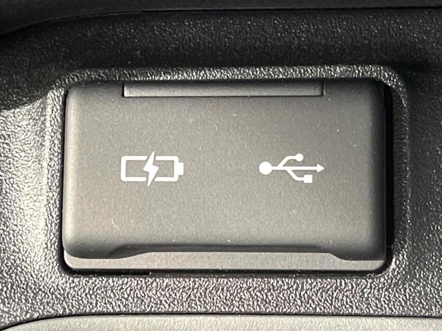 シエンタ ハイブリッドＧ　両側電動ドア　後席モニター　全周囲カメラ　衝突被害軽減システム　レーダークルーズ　禁煙車　ドラレコ　コーナーセンサー　スマートキー　ＬＥＤヘッド　ビルトインＥＴＣ　オートハイビーム　車線逸脱警報（35枚目）