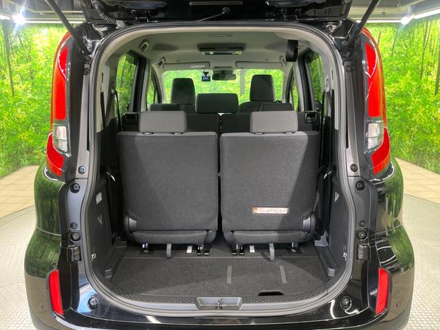 シエンタ ハイブリッドＧ　両側電動ドア　後席モニター　全周囲カメラ　衝突被害軽減システム　レーダークルーズ　禁煙車　ドラレコ　コーナーセンサー　スマートキー　ＬＥＤヘッド　ビルトインＥＴＣ　オートハイビーム　車線逸脱警報（39枚目）