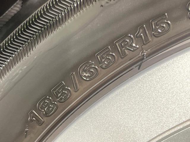 シエンタ ハイブリッドＧ　両側電動ドア　後席モニター　全周囲カメラ　衝突被害軽減システム　レーダークルーズ　禁煙車　ドラレコ　コーナーセンサー　スマートキー　ＬＥＤヘッド　ビルトインＥＴＣ　オートハイビーム　車線逸脱警報（48枚目）