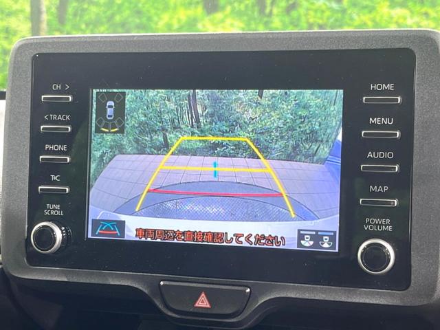 ヤリス Ｘ　バックカメラ　衝突被害軽減システム　禁煙車　ドラレコ　コーナーセンサー　スマートキー　ビルトインＥＴＣ　オートハイビーム　車線逸脱警報　オートライト　Ｂｌｕｅｔｏｏｔｈ（5枚目）