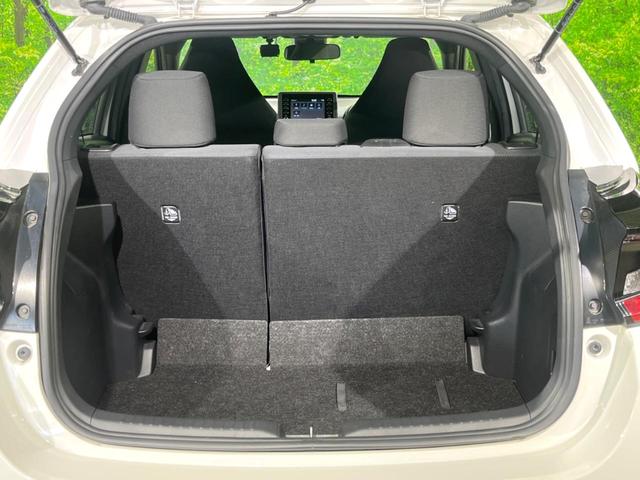 ヤリス Ｘ　バックカメラ　衝突被害軽減システム　禁煙車　ドラレコ　コーナーセンサー　スマートキー　ビルトインＥＴＣ　オートハイビーム　車線逸脱警報　オートライト　Ｂｌｕｅｔｏｏｔｈ（38枚目）