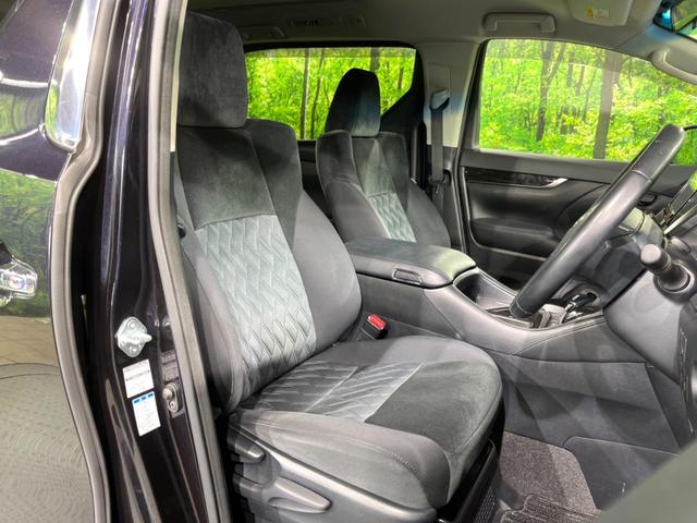 ヴェルファイアハイブリッド Ｚ　純正９型ナビ　４ＷＤ　両側電動ドア　バックカメラ　衝突被害軽減システム　レーダークルーズ　ドラレコ　コーナーセンサー　スマートキー　ＬＥＤヘッド　ＥＴＣ２．０　純正１７インチアルミ　オートハイビーム（8枚目）