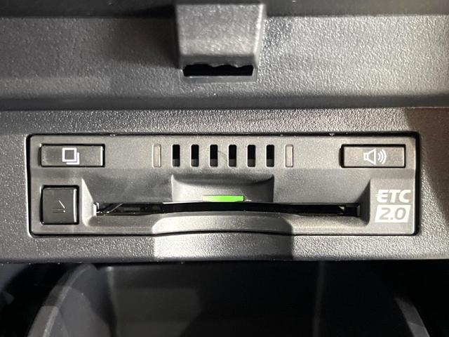 ヴェルファイアハイブリッド Ｚ　純正９型ナビ　４ＷＤ　両側電動ドア　バックカメラ　衝突被害軽減システム　レーダークルーズ　ドラレコ　コーナーセンサー　スマートキー　ＬＥＤヘッド　ＥＴＣ２．０　純正１７インチアルミ　オートハイビーム（26枚目）