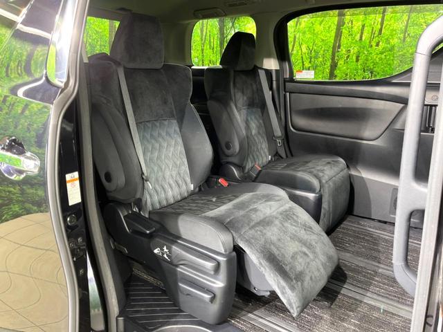 ヴェルファイアハイブリッド Ｚ　純正９型ナビ　４ＷＤ　両側電動ドア　バックカメラ　衝突被害軽減システム　レーダークルーズ　ドラレコ　コーナーセンサー　スマートキー　ＬＥＤヘッド　ＥＴＣ２．０　純正１７インチアルミ　オートハイビーム（39枚目）