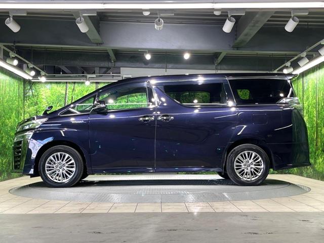 ヴェルファイアハイブリッド Ｚ　純正９型ナビ　４ＷＤ　両側電動ドア　バックカメラ　衝突被害軽減システム　レーダークルーズ　ドラレコ　コーナーセンサー　スマートキー　ＬＥＤヘッド　ＥＴＣ２．０　純正１７インチアルミ　オートハイビーム（51枚目）