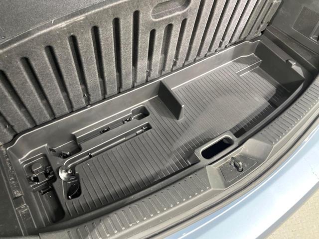 プレマシー 20CS 純正ナビ 電動スライドドア 禁煙車 ドラレコ ETC オートエアコン Bluetooth CD DVD再生 フルセグ 純正15インチスチールホイール(43枚目)