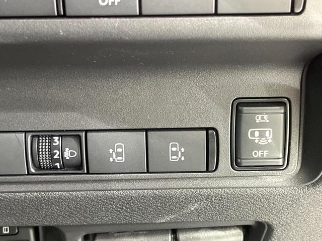 セレナ ＸＶ　両側電動ドア　全周囲カメラ　衝突被害軽減システム　レーダークルーズ　禁煙車　ドラレコ　コーナーセンサー　スマートキー　ＬＥＤヘッド　ビルトインＥＴＣ　純正１６インチアルミ　車線逸脱警報　オートライト（5枚目）