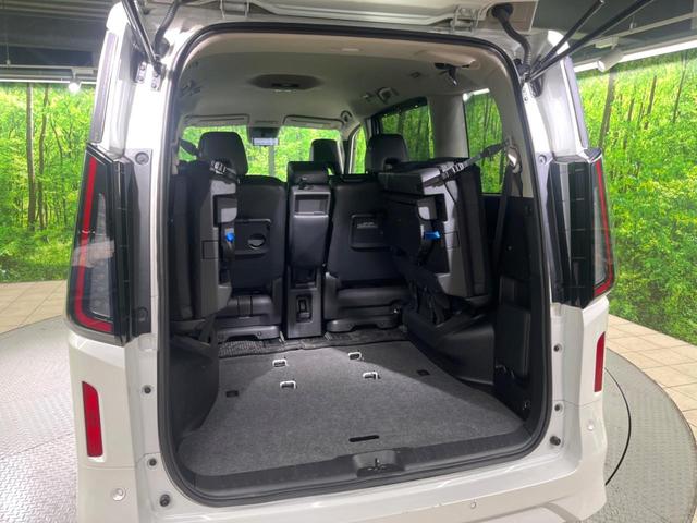 セレナ ハイウェイスターＶ　純正ナビ　両側電動ドア　全周囲カメラ　衝突被害軽減システム　レーダークルーズ　コーナーセンサー　スマートキー　ＬＥＤヘッド　ビルトインＥＴＣ　純正１６インチアルミ　車線逸脱警報　オートライト（43枚目）