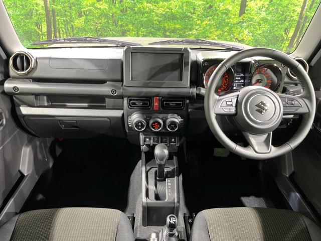 ジムニー ＸＣ　届出済未使用車　スズキセーフティサポート　クルーズコントロール　シートヒーター　スマートキー　車線逸脱抑制機能　ＬＥＤヘッドライト　純正１６インチアルミホイール　オートエアコン　オートライト（2枚目）