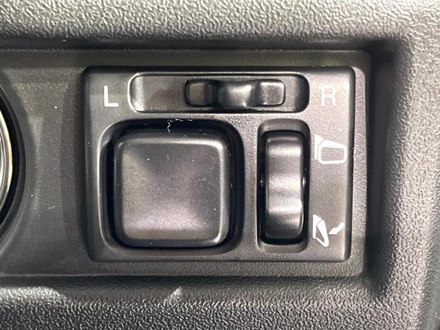 ジムニー ＸＣ　届出済未使用車　スズキセーフティサポート　クルーズコントロール　シートヒーター　スマートキー　車線逸脱抑制機能　ＬＥＤヘッドライト　純正１６インチアルミホイール　オートエアコン　オートライト（23枚目）