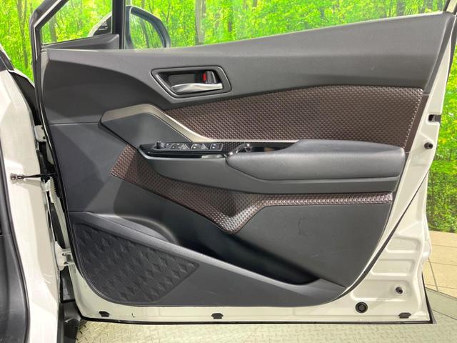 Ｃ－ＨＲ Ｇ　純正ナビ　バックカメラ　レーダークルーズコントロール　トヨタセーフティセンス　スマートキー　ＥＴＣ　シートヒーター　純正１８インチＡＷ　Ｂｌｕｅｔｏｏｔｈ接続　フルセグＴＶ（43枚目）