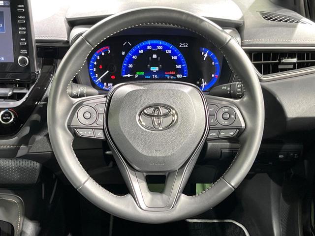 カローラ ハイブリッド　ダブルバイビー　バックカメラ　衝突被害軽減システム　レーダークルーズ　禁煙車　ハーフレザーシート　ドラレコ　コーナーセンサー　スマートキー　ＬＥＤヘッド　ビルトインＥＴＣ　オートハイビーム　車線逸脱警報（11枚目）