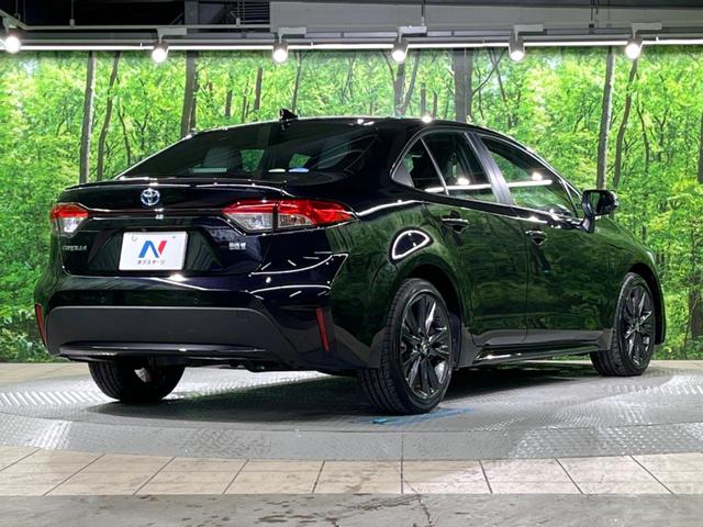 カローラ ハイブリッド　ダブルバイビー　バックカメラ　衝突被害軽減システム　レーダークルーズ　禁煙車　ハーフレザーシート　ドラレコ　コーナーセンサー　スマートキー　ＬＥＤヘッド　ビルトインＥＴＣ　オートハイビーム　車線逸脱警報（17枚目）