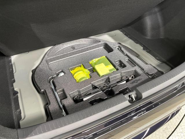 カローラ ハイブリッド　ダブルバイビー　バックカメラ　衝突被害軽減システム　レーダークルーズ　禁煙車　ハーフレザーシート　ドラレコ　コーナーセンサー　スマートキー　ＬＥＤヘッド　ビルトインＥＴＣ　オートハイビーム　車線逸脱警報（52枚目）