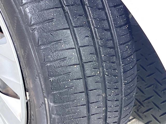 シエンタ Ｇ　純正ナビ　オートエアコン　両側電動ドア　バックカメラ　禁煙車　ドラレコ　スマートキー　ビルトインＥＴＣ　オートエアコン　Ｂｌｕｅｔｏｏｔｈ　ＣＤ　ＤＶＤ再生　フルセグ（47枚目）