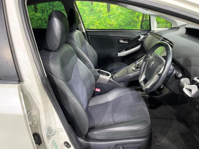 プリウス Gツーリングセレクション 純正8型ナビ バックカメラ パワーシート スマートキー LEDヘッド ビルトインETC クルコン 純正17インチアルミ オートライト オートエアコン Bluetooth CD フルセグ LEDフォグ(8枚目)