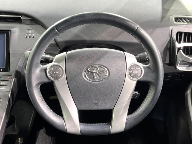 プリウス Gツーリングセレクション 純正8型ナビ バックカメラ パワーシート スマートキー LEDヘッド ビルトインETC クルコン 純正17インチアルミ オートライト オートエアコン Bluetooth CD フルセグ LEDフォグ(11枚目)