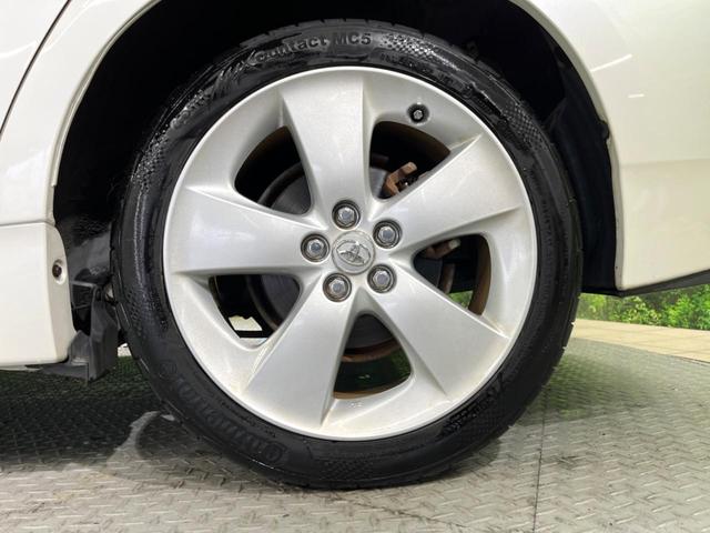 プリウス Gツーリングセレクション 純正8型ナビ バックカメラ パワーシート スマートキー LEDヘッド ビルトインETC クルコン 純正17インチアルミ オートライト オートエアコン Bluetooth CD フルセグ LEDフォグ(13枚目)