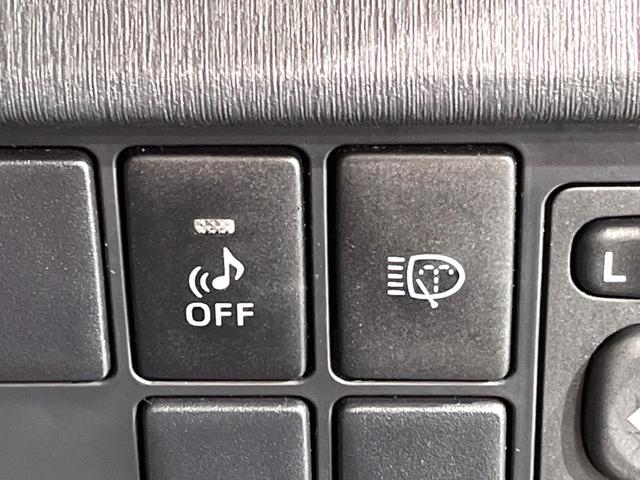 プリウス Gツーリングセレクション 純正8型ナビ バックカメラ パワーシート スマートキー LEDヘッド ビルトインETC クルコン 純正17インチアルミ オートライト オートエアコン Bluetooth CD フルセグ LEDフォグ(33枚目)