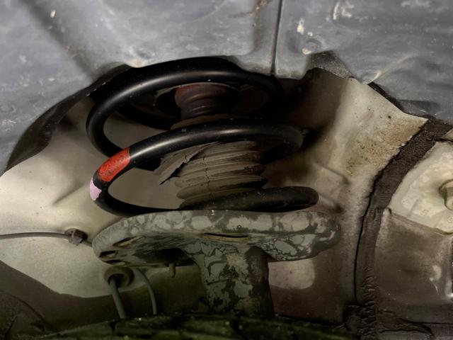 プリウス Gツーリングセレクション 純正8型ナビ バックカメラ パワーシート スマートキー LEDヘッド ビルトインETC クルコン 純正17インチアルミ オートライト オートエアコン Bluetooth CD フルセグ LEDフォグ(47枚目)