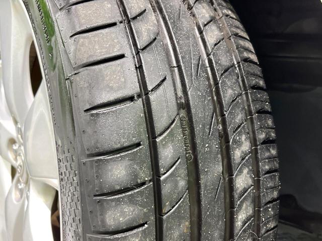 プリウス Gツーリングセレクション 純正8型ナビ バックカメラ パワーシート スマートキー LEDヘッド ビルトインETC クルコン 純正17インチアルミ オートライト オートエアコン Bluetooth CD フルセグ LEDフォグ(49枚目)