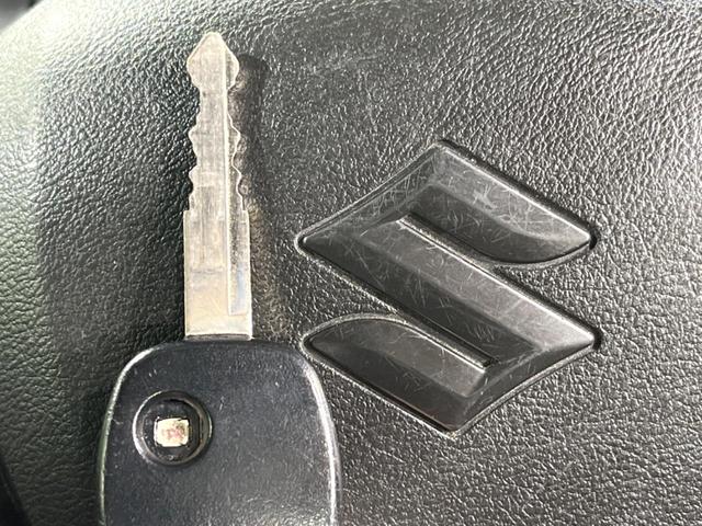 アルト Ｌ　スズキセーフティサポート　クリアランスソナー　キーレス　シートヒーター　ドライブレコーダー　純正１３インチスチールホイール　オーディオ（5枚目）